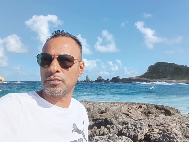 Madany, 44 ans, Courcuire