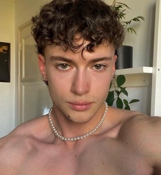 Dael, 25 ans, Demangevelle