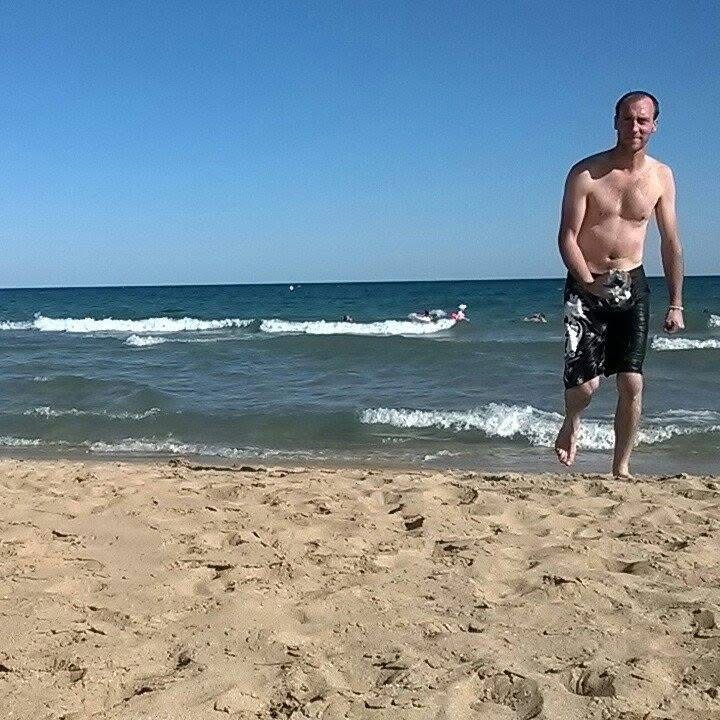 Djamy, 44 ans, Tartécourt