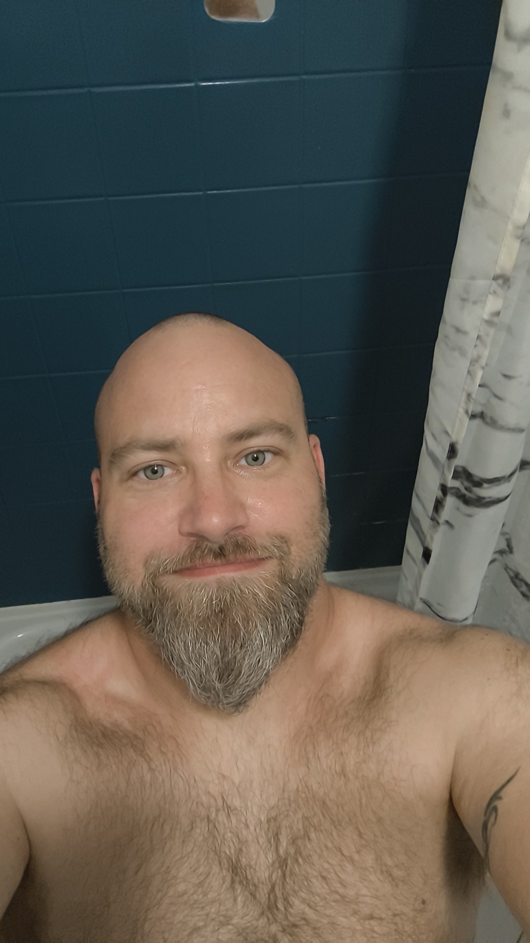 Jassime, 44 ans, Breuches